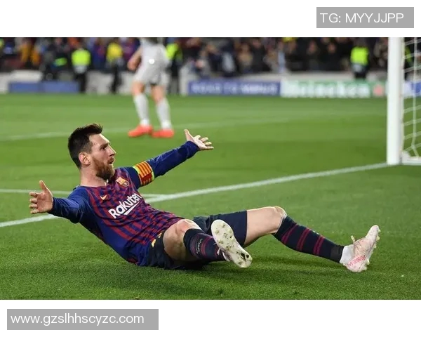 足球明星另类风格照片展示独特魅力与个性化形象的精彩瞬间